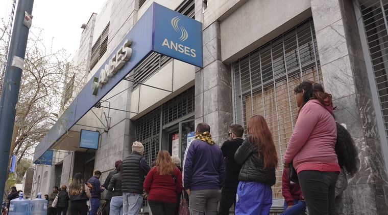 Anses ya contabilizó más de 200.000 solicitudes de crédito Foto: Rodrigo DAngelo / MDZ