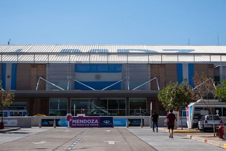 El ministro Natalio Mema aseguró que esta semana comenzarán los trabajos para la obra de ampliación del Metrotranvía hasta el Aeropuerto. Foto: Santiago Tagua/MDZ El ministro Natalio Mema aseguró que esta semana comenzarán los trabajos para la obra de ampliación del Metrotranvía hasta el Aeropuerto. Foto: Santiago Tagua/MDZ