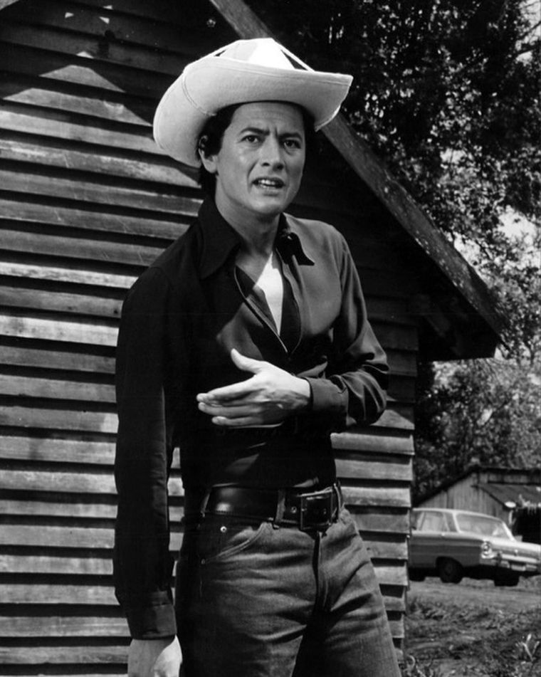 El tucumano como actor. El tucumano como actor.