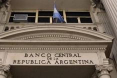 esta medida del banco central afecta a quienes tienen perlas, caviar y bebidas de lujo