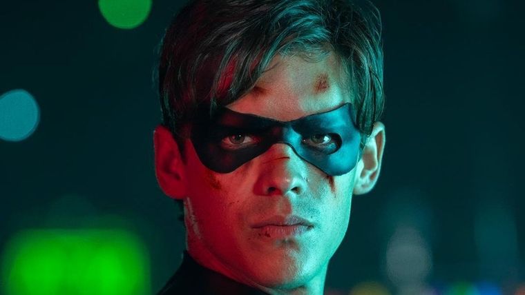 Titanes, Netflix. Series Fuente: Instagram Titan