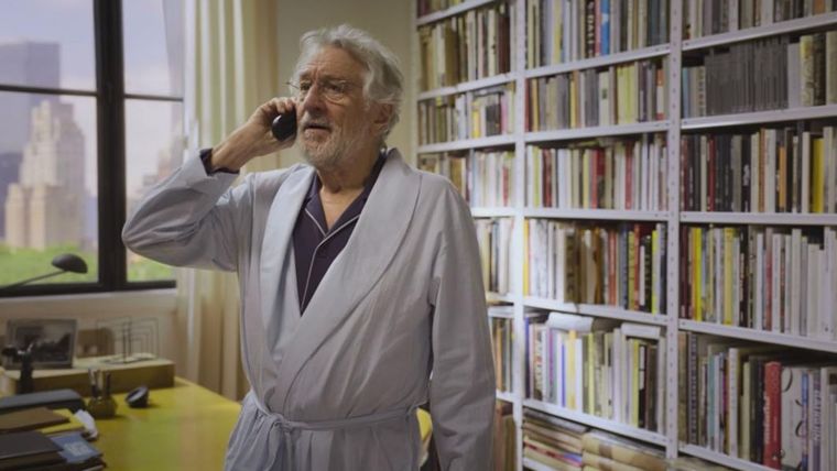 Robert De Niro en el set de la serie Nada, un proyecto que aceptó únicamente por su vínculo con Brandoni. Robert De Niro en el set de la serie Nada, un proyecto que aceptó únicamente por su vínculo con Brandoni.