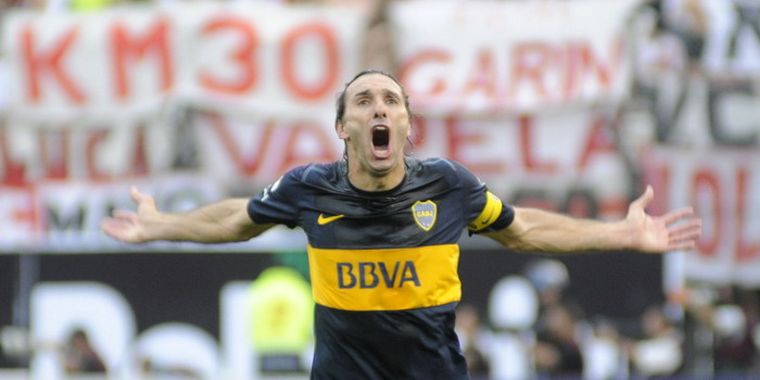 Schiavi festeja el gol de Erviti en su último Superclásico. Foto: NA Schiavi festeja el gol de Erviti en su último Superclásico. Foto: NA