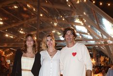 Aurora Figueras, Delfina Blaquier y Nacho Figueras en la fiesta de Fasano Las Piedras. ¡Mirá la galería de fotos al final de la nota! Foto: Grupo Mass