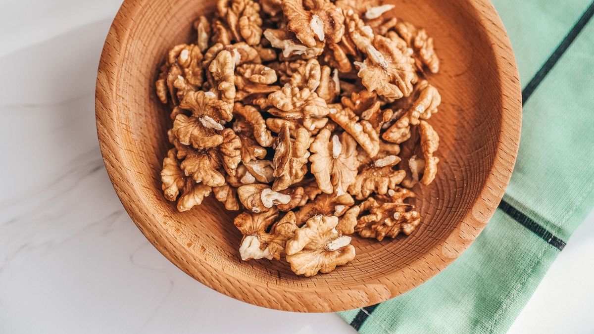 Comer nueces todos los días: lo que pasa con tu colesterol en semanas