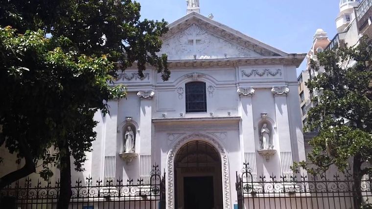 El Monasterio de Santa Catalina se encuentra en la esquina de Viamonte y San Martin, en el microcentro porteño.