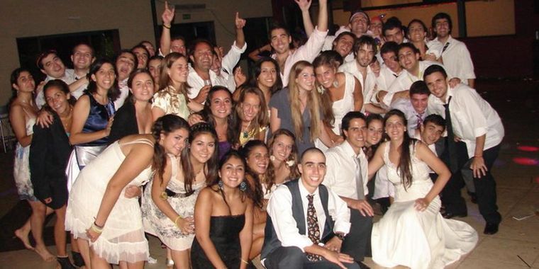 La alegrçia reinço en vivo y en directo.