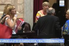 imagenes del polemico gesto que dejo sagasti tras la aprobacion de la emergencia