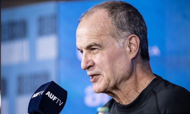 Marcelo Bielsa fue presentado como DT de Uruguay. Foto: @Uruguay