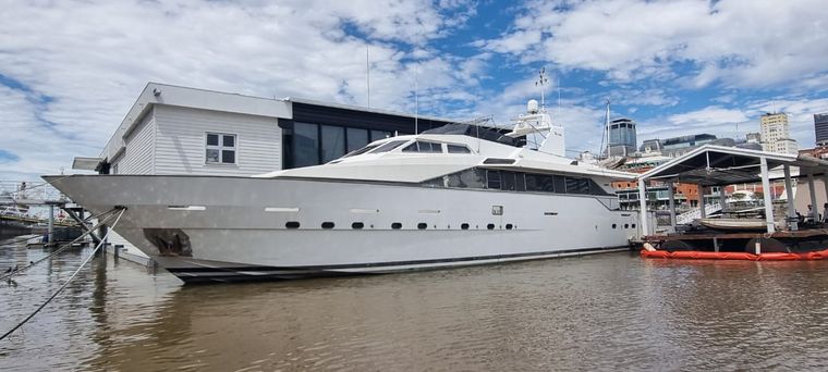 El lujoso yate que subasta ARCA.