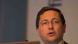 Nos peleamos por un pedazo de la misma torta, pero tenemos la oportunidad de hacer una torta más grande