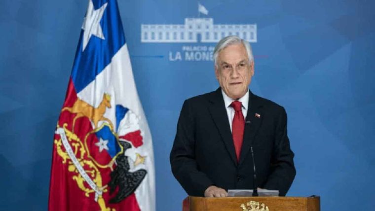 Piñera condenó la violencia