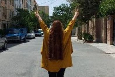 MDZol | Las mujeres compartieron fotos de sí mismas con la cabeza descubierta