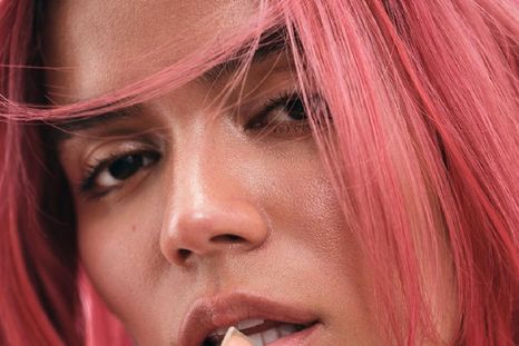 KAROL G CAROLINA LANZÓ MAÑANA SERÁ BONITO, SU ÚLTIMO ÁLBUM, EN FEBRERO DE 2023 Foto: ELLE USA