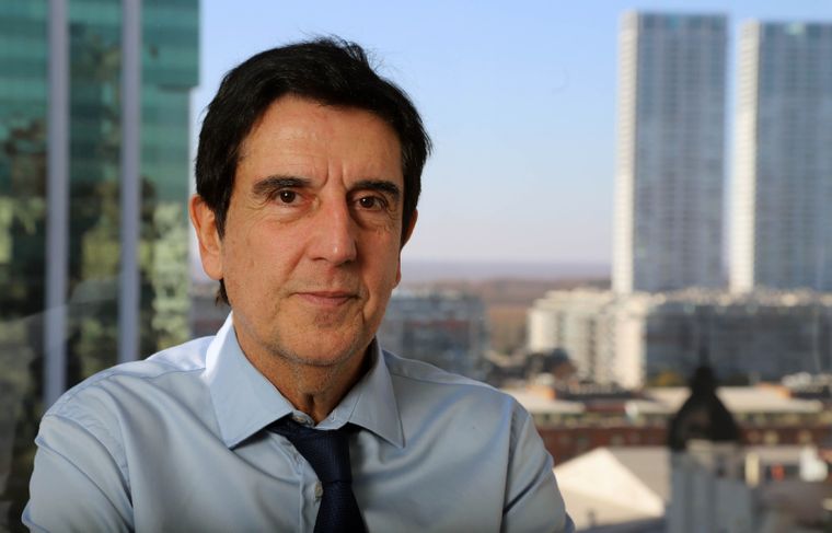 Carlos Melconian pidió cambios en el plan económico.