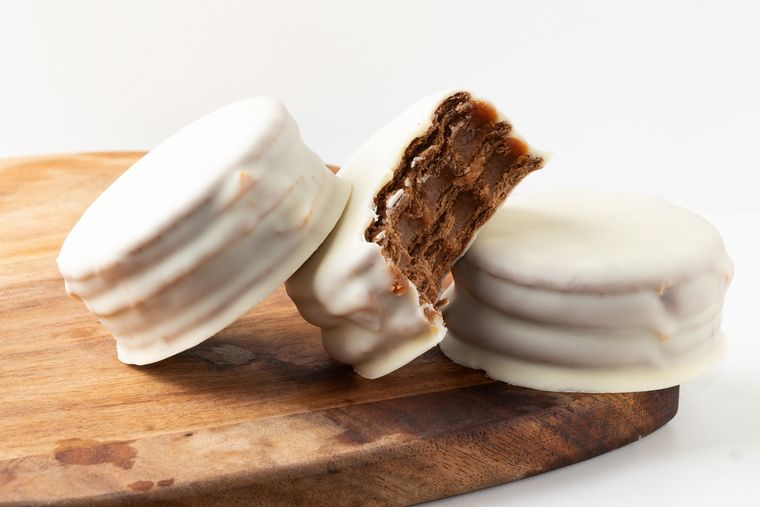 En Argentina, el alfajor de chocolate es tan popular que existen marcas dedicadas exclusivamente a esta golosina. Con recetas exclusivas. En Argentina, el alfajor de chocolate es tan popular que existen marcas dedicadas exclusivamente a esta golosina. Con recetas exclusivas.