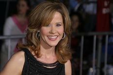 linda blair hoy: ser la actriz de el exorcista arruino su vida y su carrera