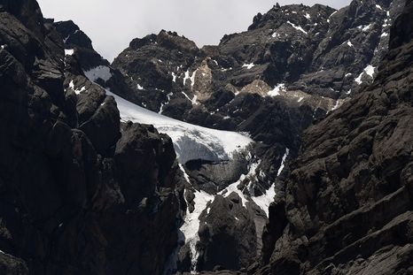 El glaciar Hombre Cojo del cerro Tolosa está en inventario del Ianigla que ordenó la Ley de Glaciares. El glaciar Hombre Cojo del cerro Tolosa está en inventario del Ianigla que ordenó la Ley de Glaciares.