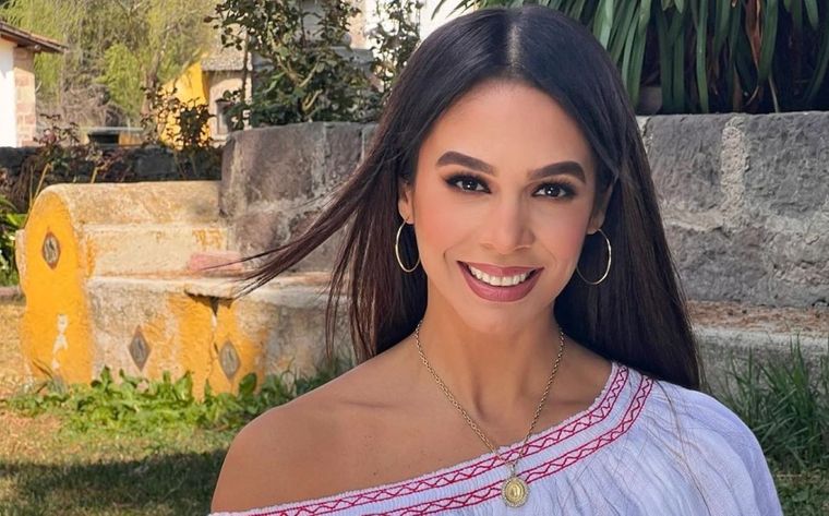 Bibi Gaytán habló del supuesto romance de su hijo Eduardo Capetillo Jr. y una actriz mayor que él.