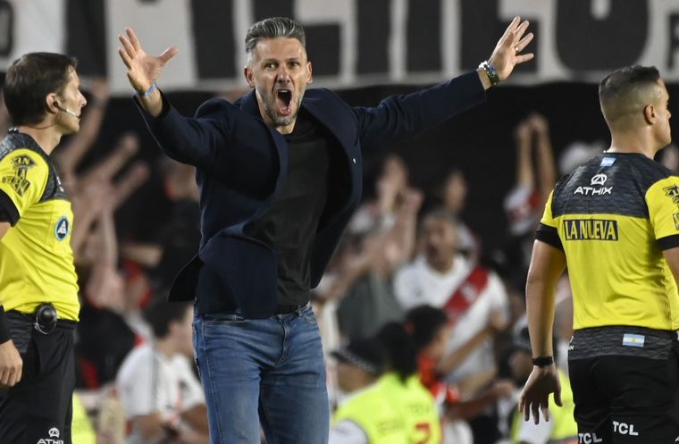 Demichelis festejó en el Monumental. Foto: Foto Baires