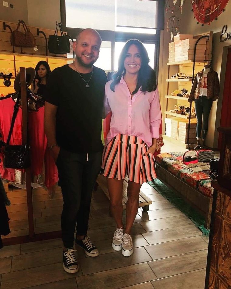 Ricardo, de Los Chimeno, junto a Lorena Lorca.