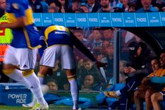 Marcos Rojo saludó a Almendra en la previa al Racing-Boca Marcos Rojo saludó a Almendra en la previa al Racing-Boca