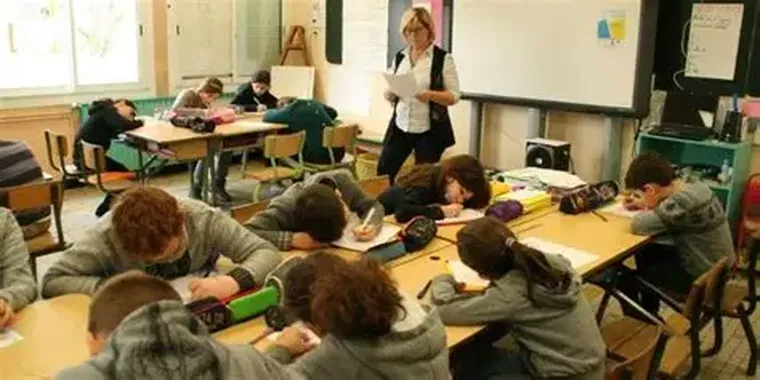Se valora mucho el intercambio entre pares: compartir lo que funciona, discutirlo, ajustarlo con otros colegas. Se valora mucho el intercambio entre pares: compartir lo que funciona, discutirlo, ajustarlo con otros colegas.