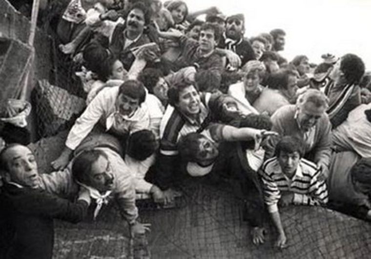 La desesperación y las puertas cerradas, un cóctel mortal.