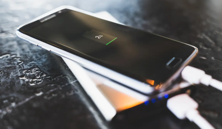 Cuándo es el momento para cambiar el celular según su estado de batería. Foto: Shutterstock
