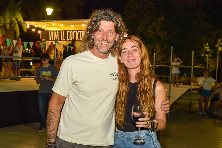 Robinson y Amanda. Robinson y Amanda.