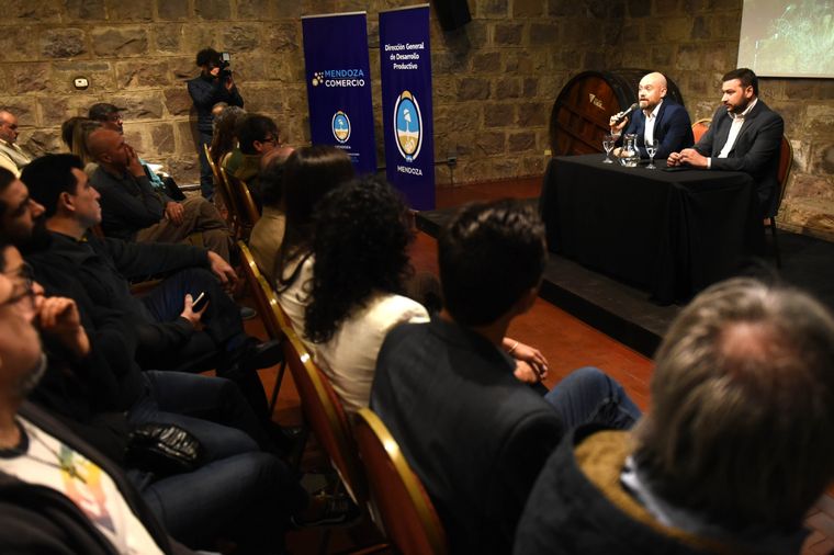 Emprendedores de la provincia podrán obtener hasta $4.500.000 mediante el nuevo programa. Foto: Presa Gobierno de Mendoza