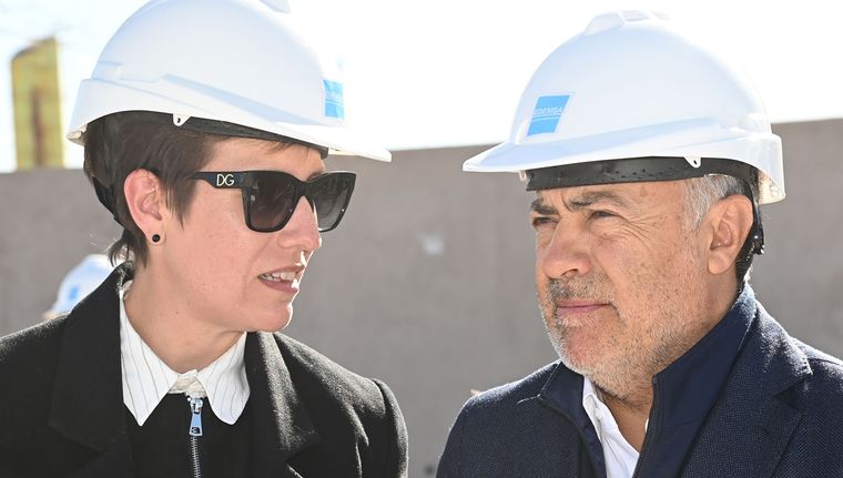 Jimena Latorre y Alfredo Cornejo. Foto: Prensa Gobierno de Mendoza