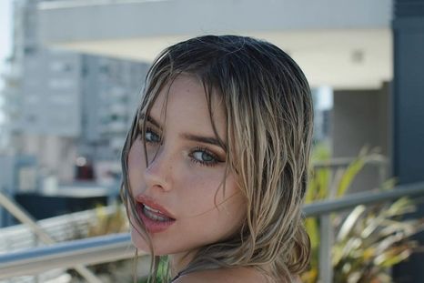 Mirá el look de Coti. Mirá el look de Coti.