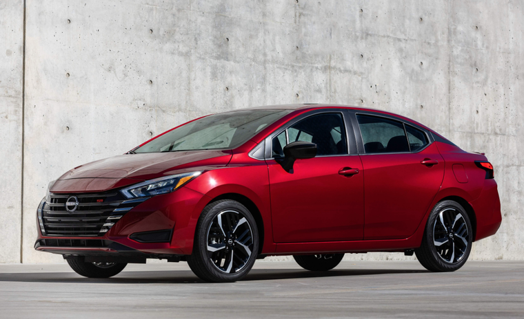 Nissan Versa 2025