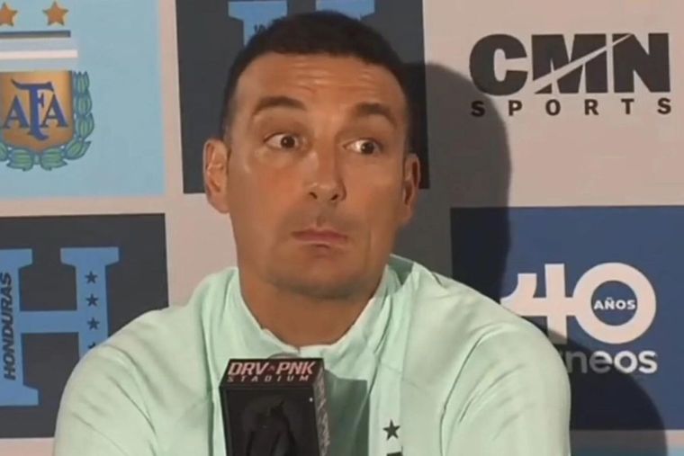 Scaloni recibió un pedido de Giovanni Simeone, que quiere meterse en Qatar a fuerza de goles.