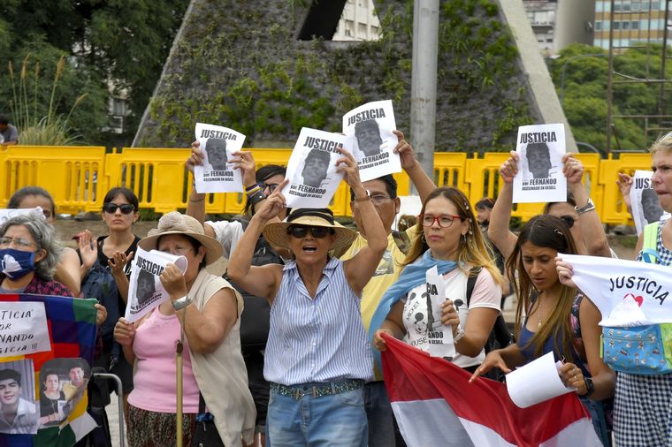 Pedido de justicia por la muerte de Fernando Báez en el Obelisco porteño. Foto: Télam