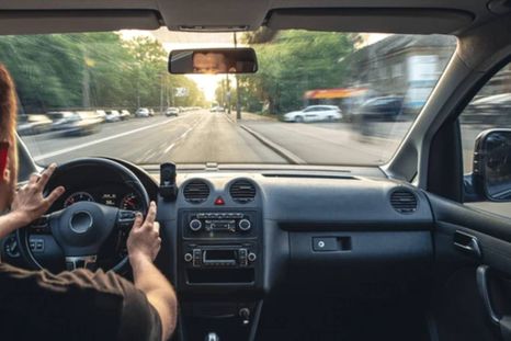 ¿Cuál es el significado de soñar con autos? (Shutterstock)