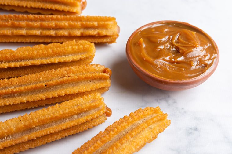 Receta de churros rellenos con dulce de leche, ¡más fácil de lo que creés!.