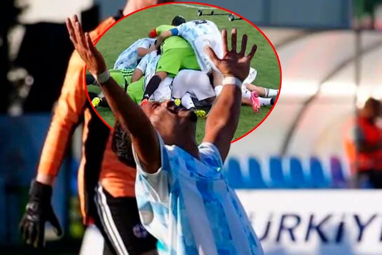 Cómo no gritarlo así: la Selección argentina de fútbol para amputados le ganó sobre la hora a Inglaterra en el Mundial. Foto: @futbol_para_amputados