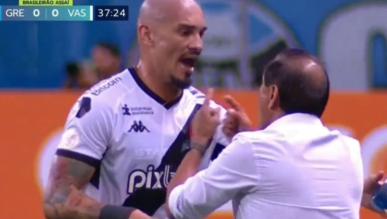 Ramón y Maicon, cara a cara. Foto: Captura Video