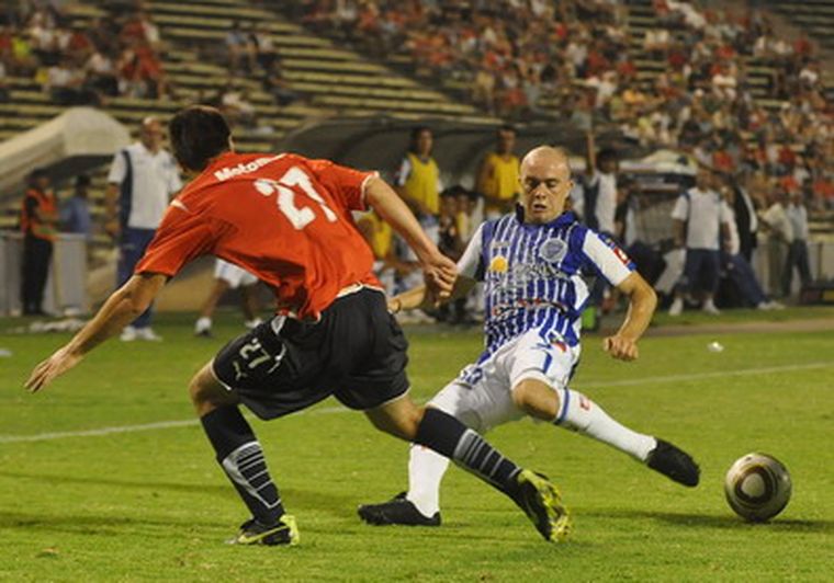 Godoy Cruz jugó mal, pero rescató un punto ante el Rojo. Foto: Nacho Gaffuri / MDZ