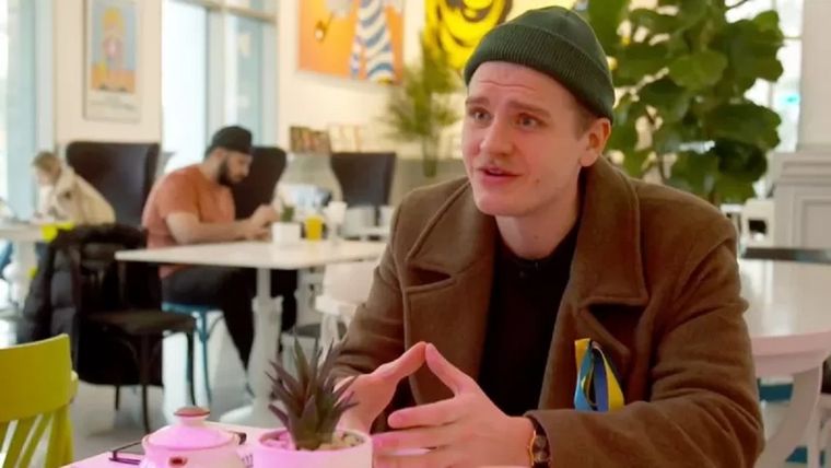 Yevgeny Lyamin, un licenciado en Ciencias Políticas dice que es su responsabilidad hacer todo lo posible para ayudar a los ucranianos