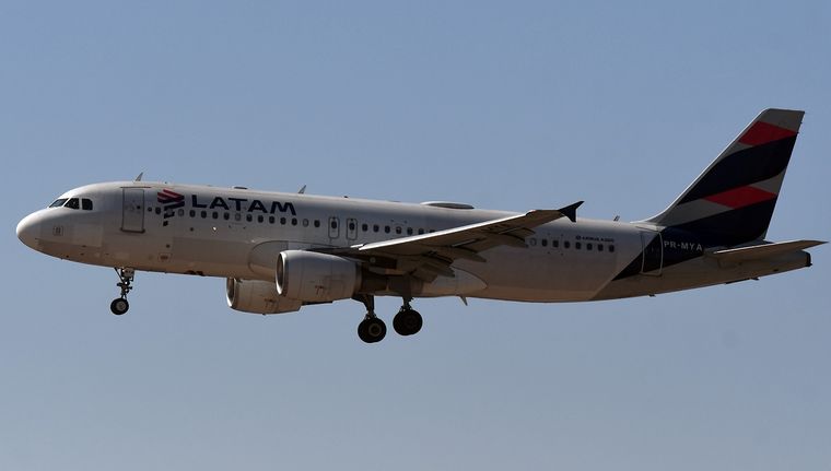 Latam es una de las empresas que cancelaron sus vuelos a Venezuela.&nbsp;