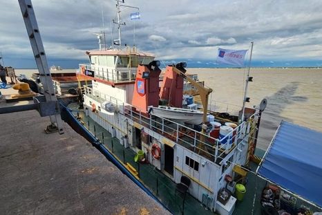 Por el puerto de Posadas, en Misiones, se realizaron las exportaciones de madera y ahora se abre un enorme potencial en ese sentido. Por el puerto de Posadas, en Misiones, se realizaron las exportaciones de madera y ahora se abre un enorme potencial en ese sentido.