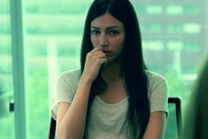 Úrsula Corberó estuvo a punto de perder el trabajo de su vida por una demanda. Foto: Captura de video