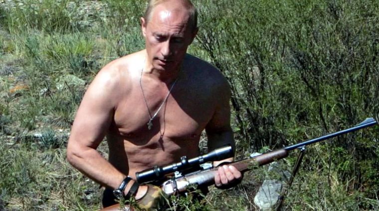 Vladimir Putin tiene problemas logísticos serios en Ucrania. Foto: BBC.