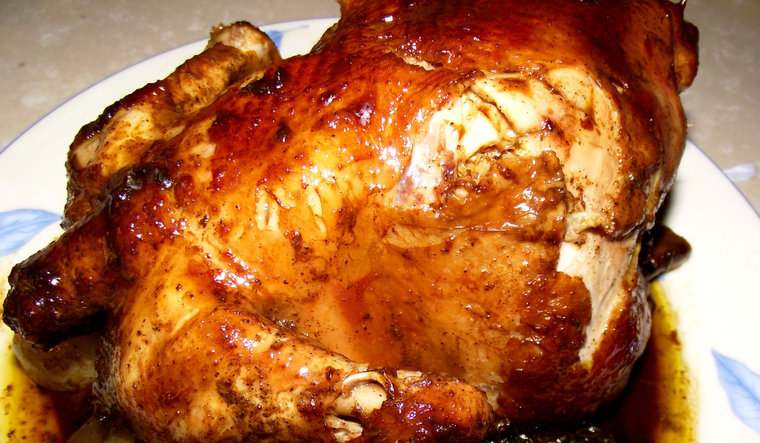 Un delicioso pollo al caldero que puedes preparar para agasajar a tus seres queridos