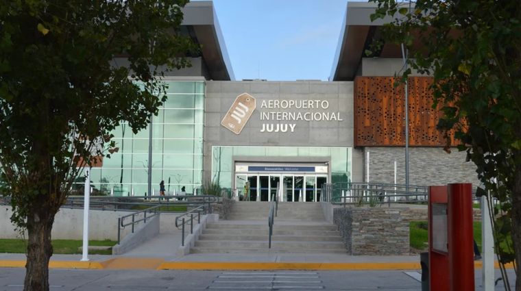 La amenaza de bomba obligó a demoras en varios vuelos en Jujuy.