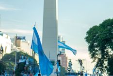 El 25 de Mayo nos invita a renovar nuestro compromiso con la construcción de una Argentina más justa, libre y fraterna. Foto: MDZ