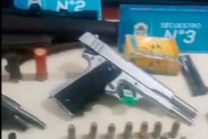 El acusado tenía un arsenal en su casa Foto: Captura de video